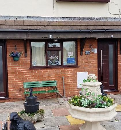 The Little Hideaway Apartment Fleetwood Bagian luar foto