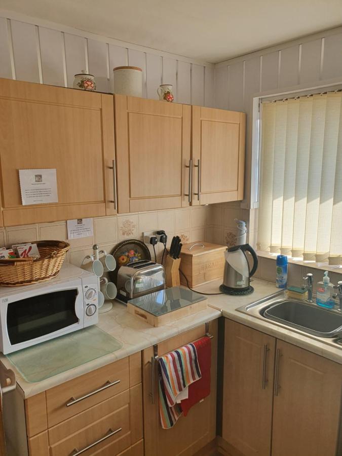The Little Hideaway Apartment Fleetwood Bagian luar foto